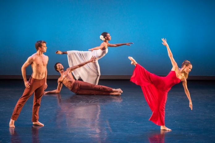 Lloyd Mayor, Abdiel Jacobsen, Leslie Andrea Williams, and Anne O’Donnell in Martha Graham’s “Diversion of Angels.” Photo by Brigid Pierce.