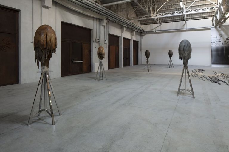 Giorgio Andreotta Calò, Meduse, 2014 18. Installation view at Pirelli HangarBicocca, Milano 2019. Courtesy of the artist and Pirelli HangarBicocca. Photo Agostino Osio