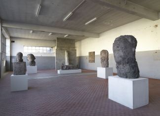 Hans Josephsohn. Installation view at ICA, Milano 2019. Photo © Dario Lasagni