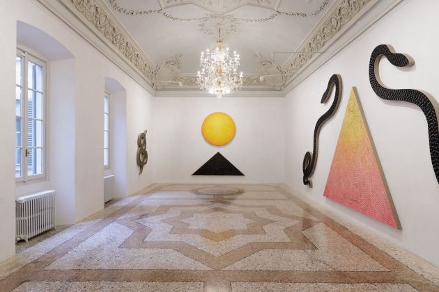 Jennifer Guidi. Eclipse. Installation view at Massimo De Carlo, Milano Belgioioso. Photo Roberto Marossi. Courtesy Massimo De Carlo, Milano – Londra – Hong Kong