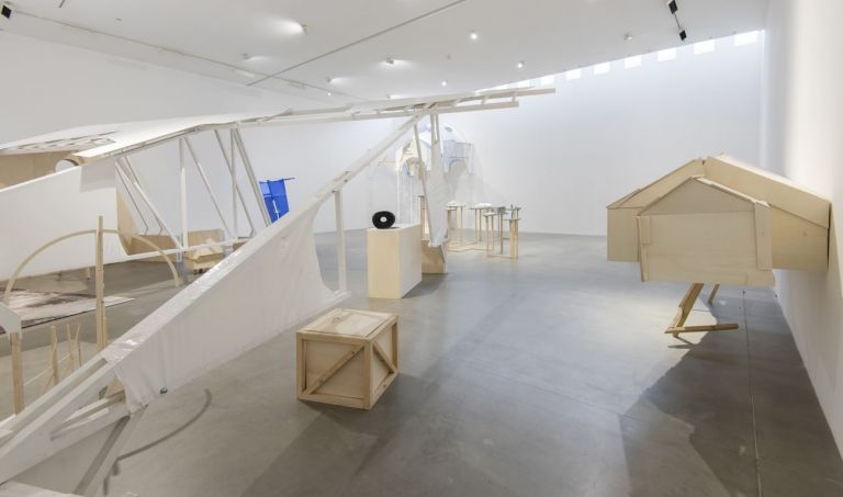 Ludovica Carbotta. Monowe. Exhibition view at Fondazione Sandretto Re Rebaudengo, Torino 2019. Photo credits Giorgio Perottino