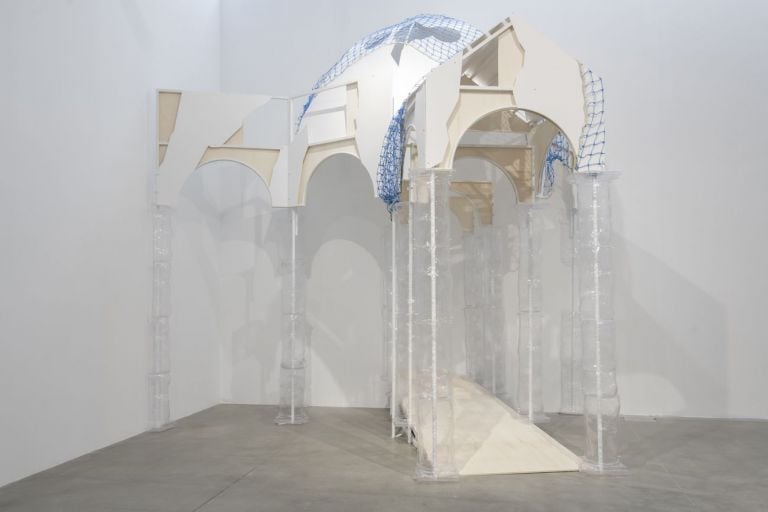 Ludovica Carbotta. Monowe. Exhibition view at Fondazione Sandretto Re Rebaudengo, Torino 2019. Photo credits Giorgio Perottino