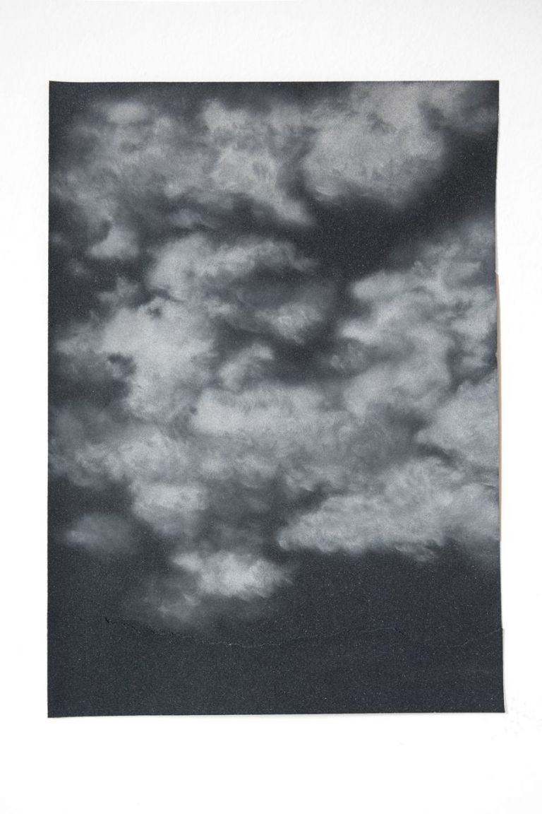 Silvia Mariotti, Cielo vetrato (Italia) 2, 2019. Gesso in polvere su carta abrasiva, 29,7 x 21 cm