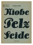 Una delle otto facciate del pieghevole della fonderia Berthold di Berlino. Riproduce il Lo nella versione corsiva di Louis Oppenheim, carattere disegnato nel 1914 che ricalca uno stile tipico del suo tempo