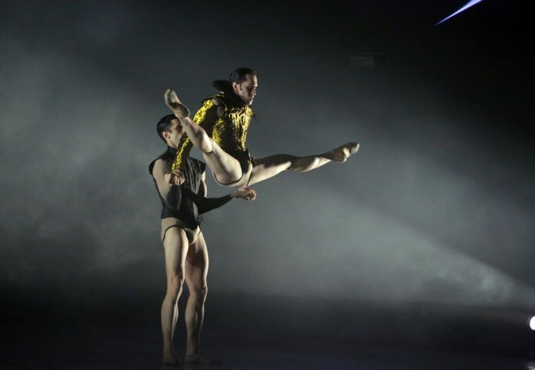 Wayne McGregor, Woolf Works. Becomings. Christian Fagetti & Nicola Del Freo. Photo Brescia e Amisano Teatro alla Scala