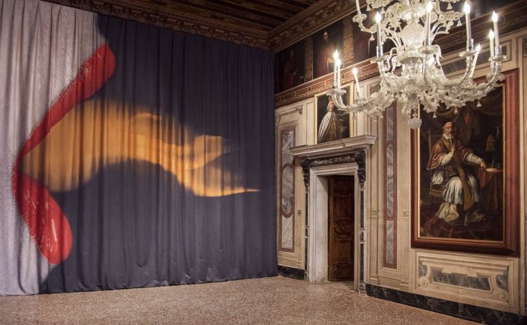 Brigitte Niedermair. Me and Fashion 1996 2018. Installation view at Museo di Palazzo Mocenigo, Venezia 2019