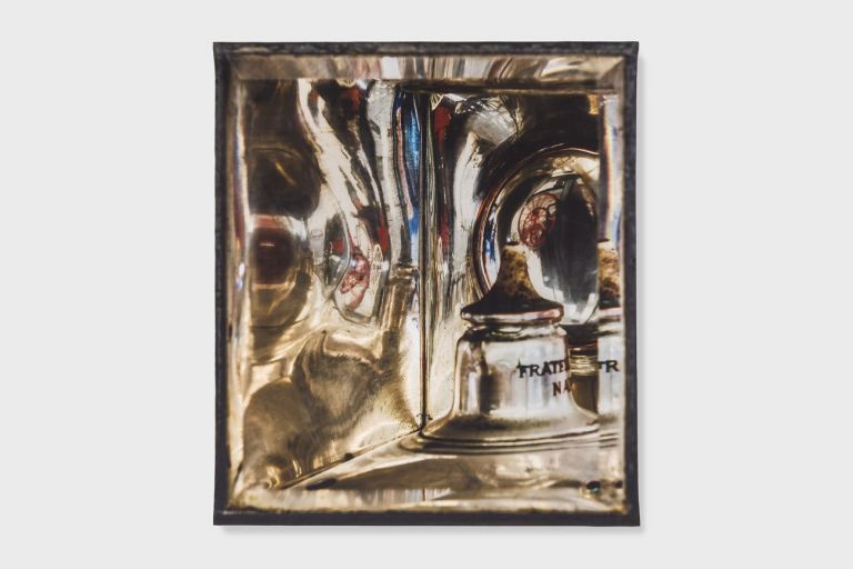 Elisa Sighicelli, Untitled (9376), 2019, 160 x 143 cm, fotografia stampata su raso