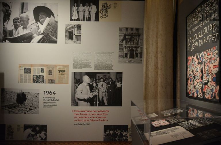 Jean Dubuffet e Venezia. Documentazione fotografica del vernissage della mostra L’Hourloupe, 1964. Palazzo Franchetti, Venezia 2019. Photo Linda Kaiser