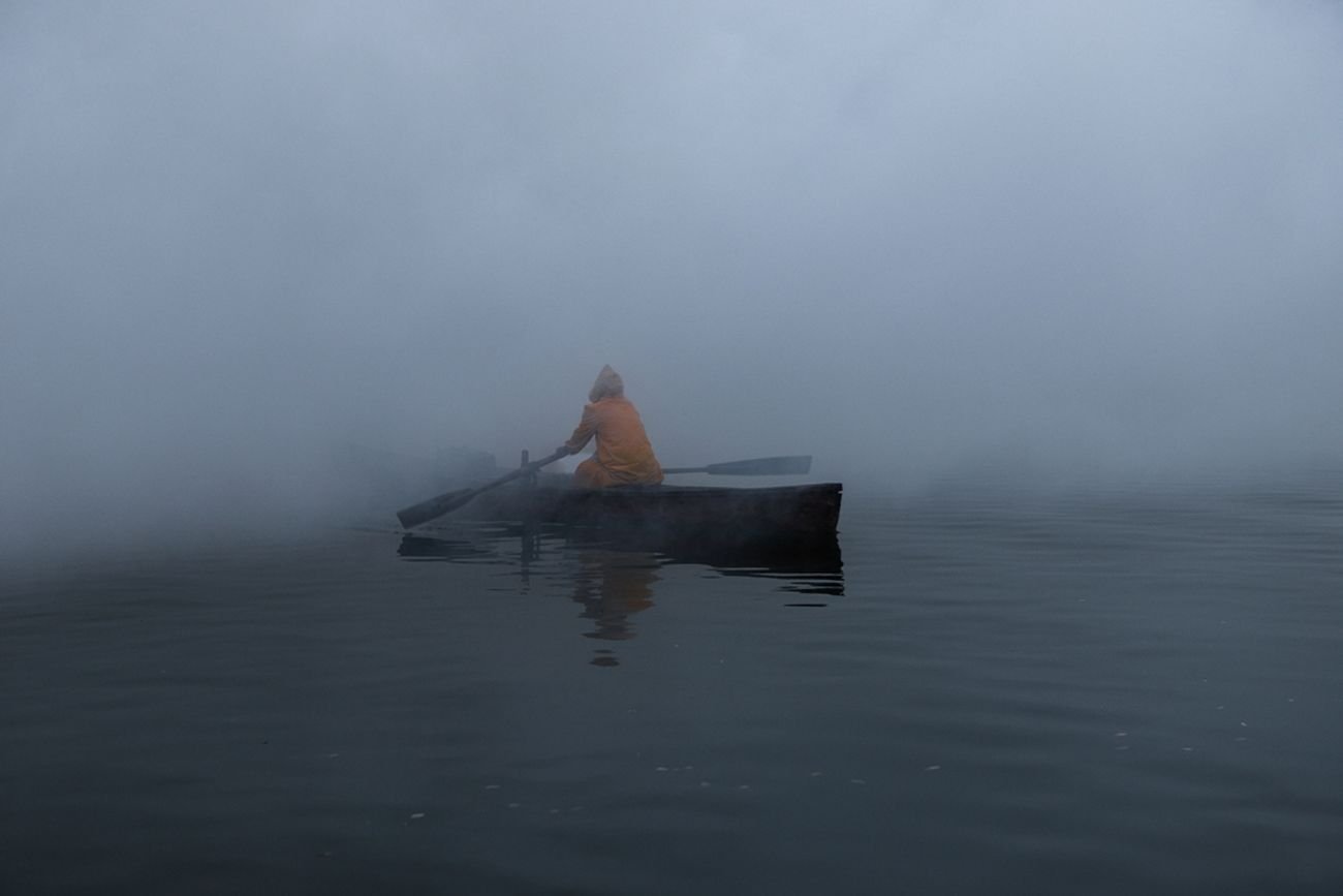 Nujoom Alghanem, Passage, production still, 2019. Courtesy National Pavilion UAE – La Biennale di Venezia. Photo credit Augustine Paredes of Seeing Things