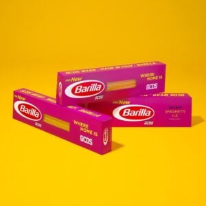 GCDS rifà il look a Barilla. Pasta e moda, svecchiando l’immagine dello storico marchio