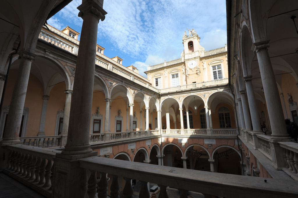 Palazzo Tursi, Loggiato superiore (c) studio Leoni Genova