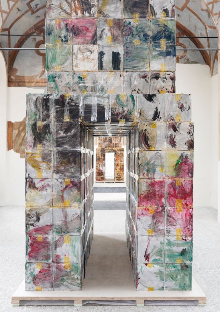 Zhang Enli. Bird Cage, a temporary shelter. Installation view at Galleria Borghese, Roma 2019