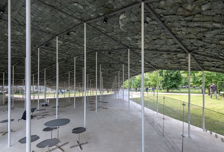 Serpentine Pavilion 2019 by Junya Ishigami, Serpentine Gallery, Londra © Norbert Tukaj