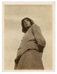 Unknown photographer, Portrait of Virginia Stephen sent by Stephen to Leonard Woolf in 1912