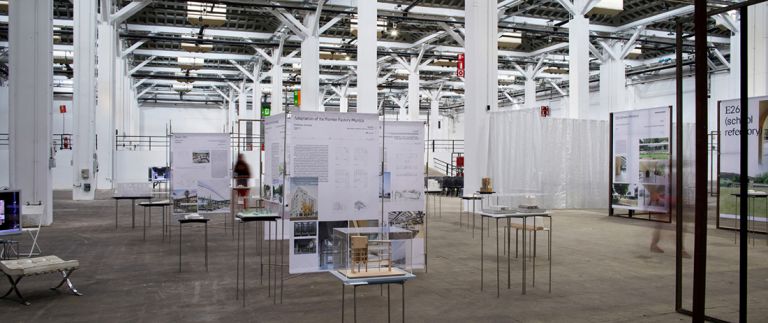 EU Mies Award 2019: vista dell’allestimento della mostra What's old, What's new a Barcellona ©PepoSegura