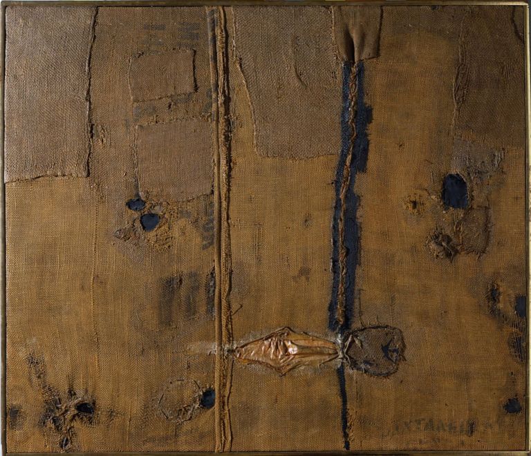 Alberto Burri, Sacco, 1953. Fondazione Torino Musei Galleria d’arte Moderna