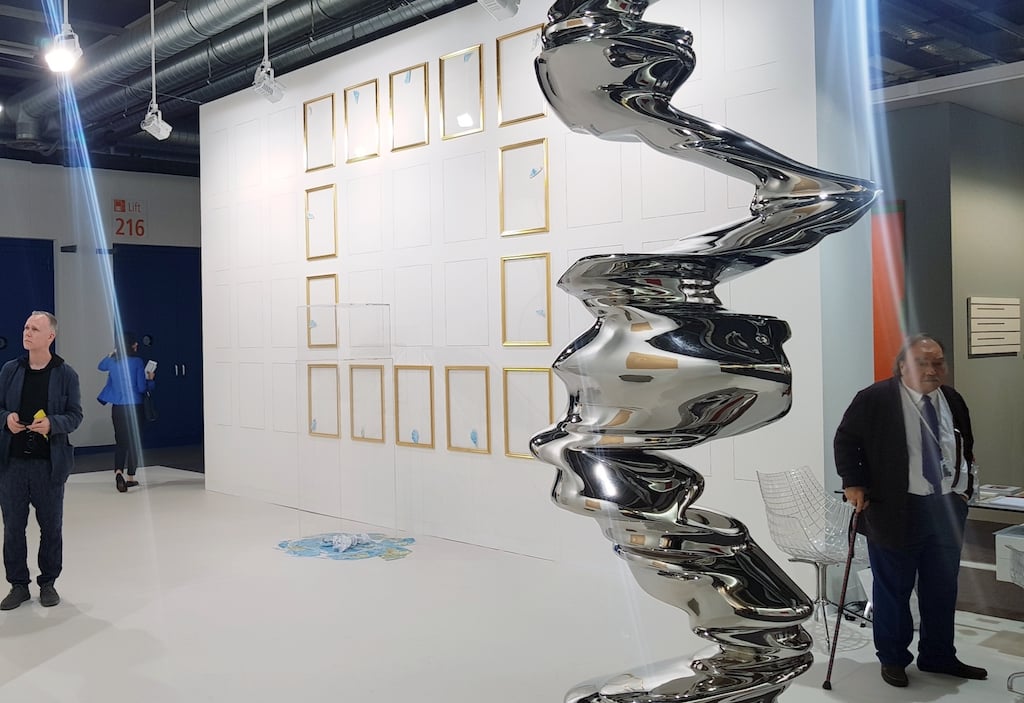 La fiera Art Basel annuncia le gallerie della prossima edizione. E lancia un podcast