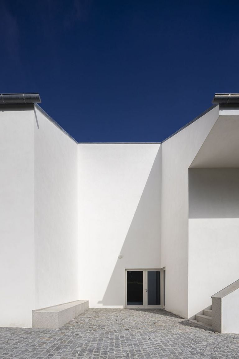 Casa do Cinema Manoel de Oliveira. Esterno della nuova ala progettata da Álvaro Siza