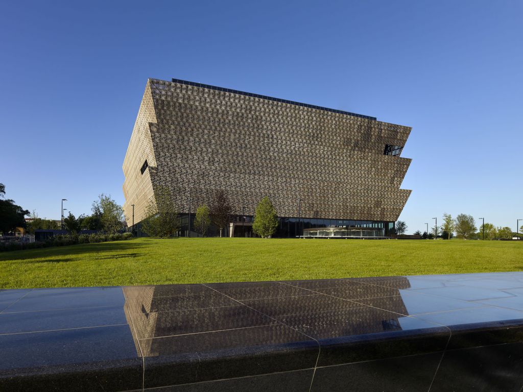 Lo storico Lonnie G. Bunch III è il nuovo Segretario della Smithsonian Institution a Washington