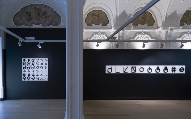 David Reimondo. Il muscolo del pensiero è il cervello. Installation view at Mazzoleni, Torino 2019. Photo Alessandro Zambianchi. Courtesy Mazzoleni, London Torino