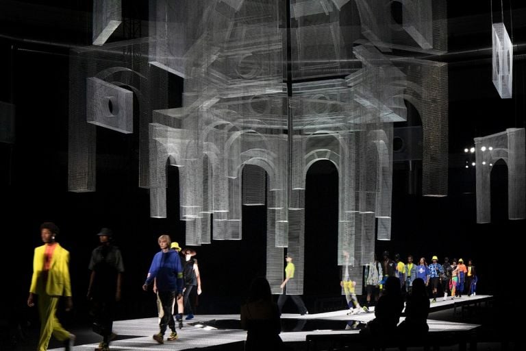 Edoardo Tresoldi, Art installation for Marcelo Burlon County of Milan Fashion Show, Ph. © Roberto Conte