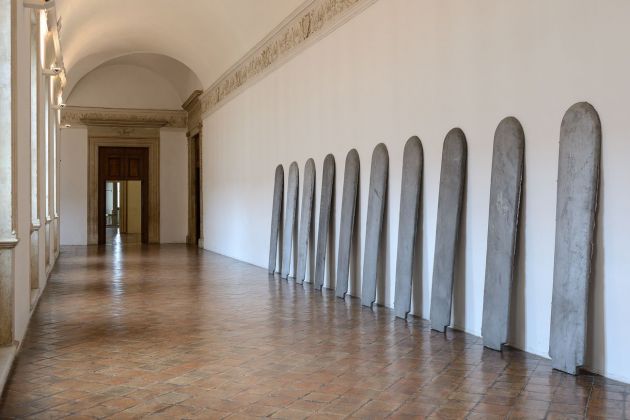 Eliseo Mattiacci, Tavole degli alfabeti primari, 1972. Installation view at Galleria delle Marche, Palazzo Ducale, Urbino 2019. Photo Michele Sereni