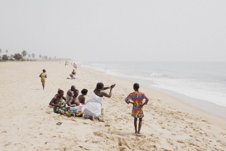 Francesco Bellina, During the Festival of Voodoo in Benin, many different groups and tribes come from all over the country and stand all the day by the sea... Ouidah, Benin, 10th January 2018