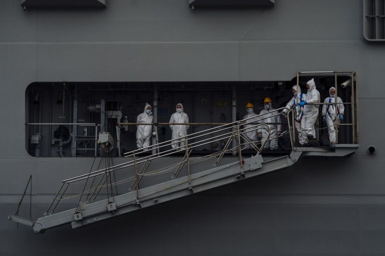 Francesco Bellina, The Coast Guard carries out landing operations at the port of Palermo. September 2016