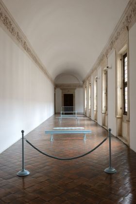 Giovanni Termini, Ostacoli, 2019. Installation view at Galleria delle Marche, Palazzo Ducale, Urbino 2019. Photo Michele Sereni