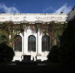 La Galleria Nazionale, giardini. Photo Fernando Guerra