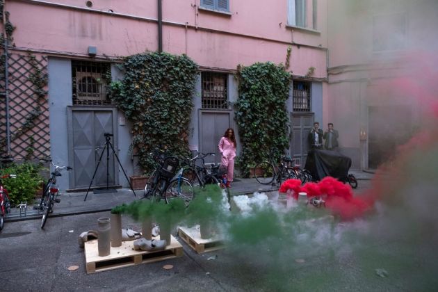 Loredana Longo, Creative execution#2, 2019. Officine Saffi, Milano. Photo courtesy Carla Mondino