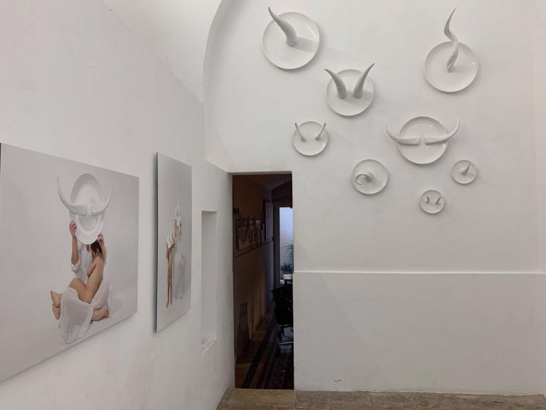 Maria Grazia Carriero. Hunting Evil. Installation view at Spazio Microba, Bari 2019