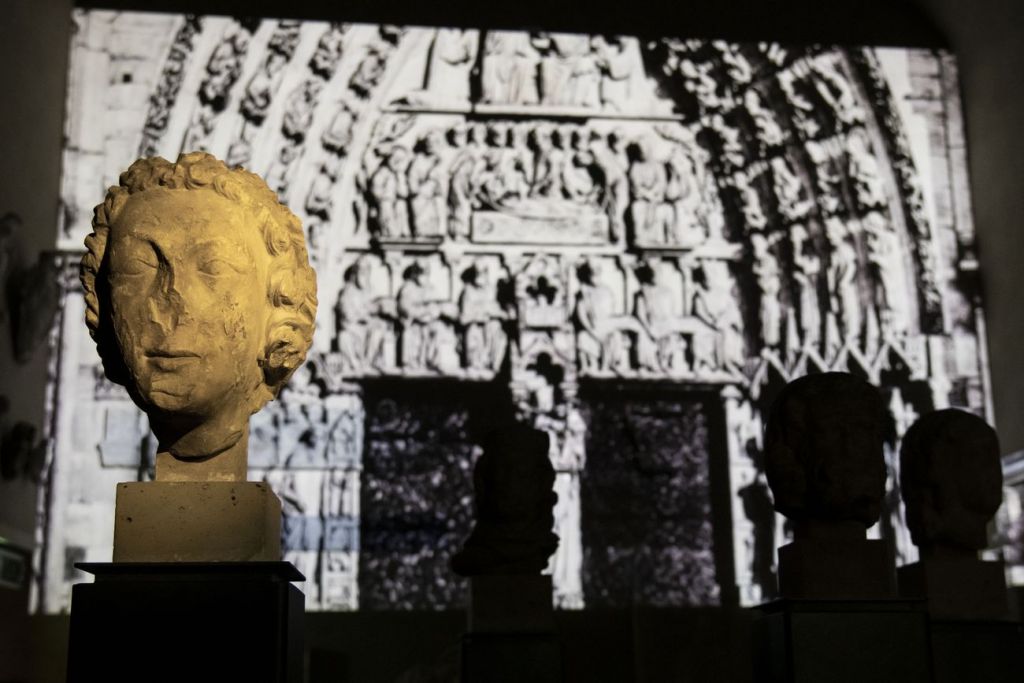 Il Medioevo del futuro. Notre-Dame a Torino