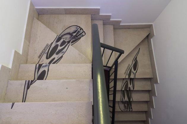 Sinae Yoo, Petrichor, installation view (stairs), 2019, courtesy The Gallery Apart Rome, photo by Giorgio Benni