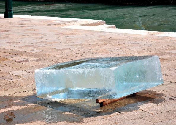 Stefano Cagol, The Ice Monolith, 2013. Riva Ca’ di Dio, Venezia 2013. Maldives Pavilion, 55. Biennale di Venezia