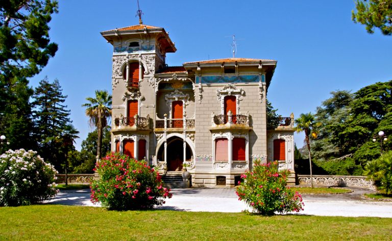 Villino Conti a Civitanova Marche arch. Sironi ph. Enrico Lattanzi