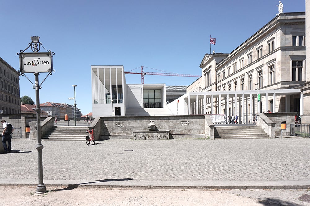 Vandalismo a Berlino: irrimediabilmente imbrattate 70 opere antiche e moderne della Museuminsel