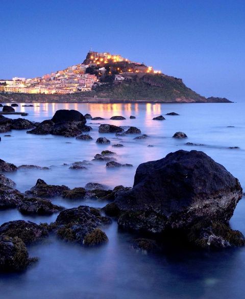 Castelsardo notturna 