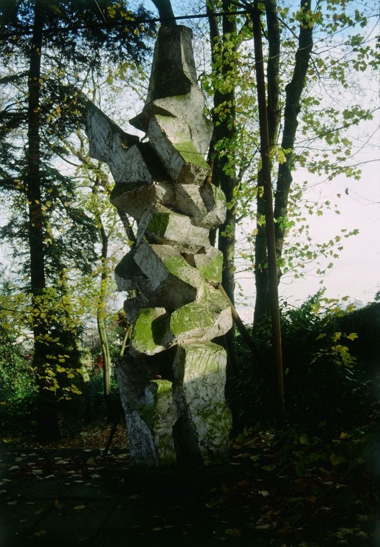 André Bloc, Totem, 1964. Collection Frac Centre Val de Loire