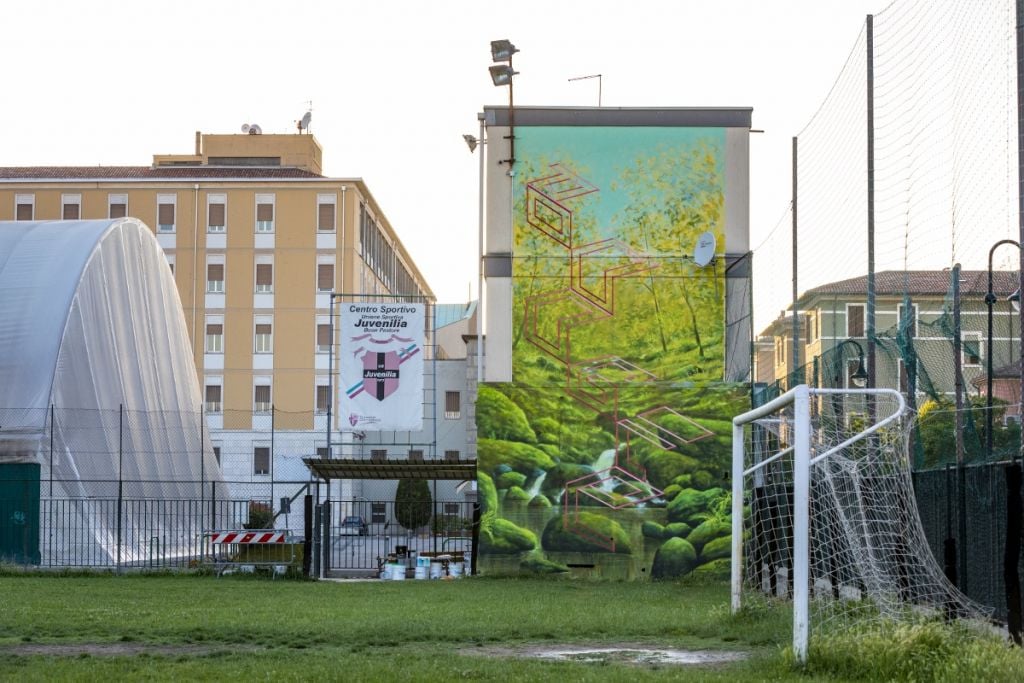 Super Walls, la prima biennale di street art antismog. Le foto dei 20 grandi murales in Veneto