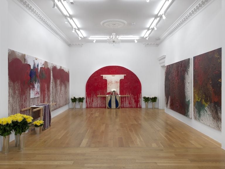 MUSJA Hermann Nitsch Exhibition view: Hermann Nitsch, 2018, Massimo de Carlo, London GB Photo: © Massimo de Carlo