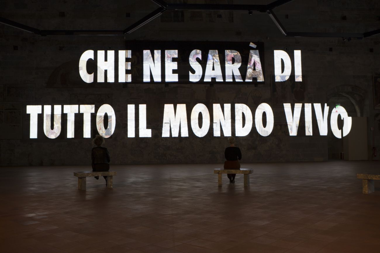 Jenny Holzer. Tutta la verità (The Whole Truth). Installation view at GAMeC, Sala delle Capriate, Bergamo 2019 © 2019 Jenny Holzer. Photo Michele Stroppa