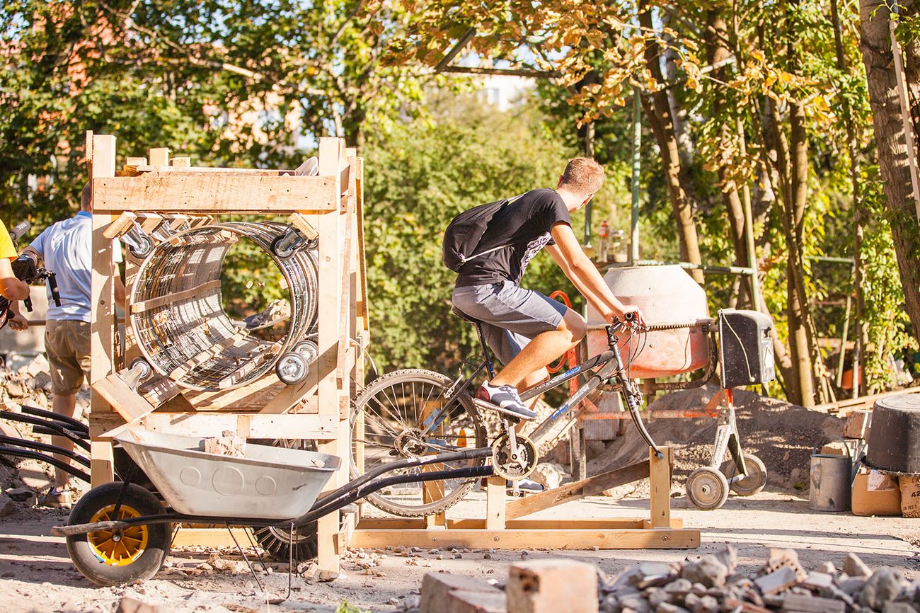 Juraj Hariš, Schuttmaschine, 2018. Vienna Biennale 2019. Photo © Michal Líner