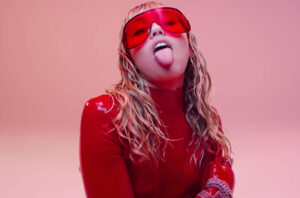 Mother’s daughter. Il nuovo videoclip di Miley Cyrus