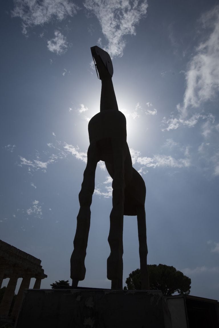 Mimmo Paladino, Il cavallo di Sabbia, 1999-2019, Parco Archeologico di Paestum