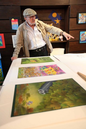 Mordillo durante l'apertura della mostra presso il Museo Luzzati di Genova, 2011. Foto Fabio Bussalino
