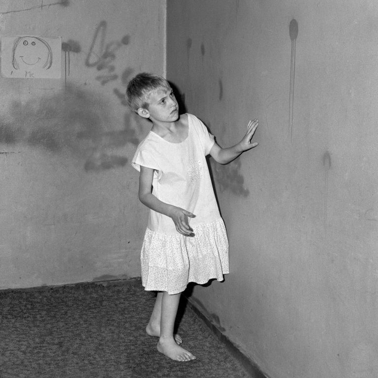 Roger Ballen, Girl in White Dress, 2002 © Roger Ballen