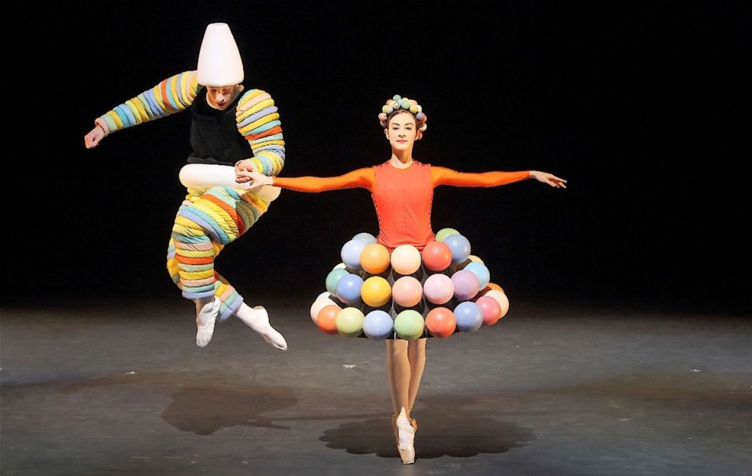 Triadische Ballett, 2019. Courtesy Festival dei Due Mondi, Spoleto