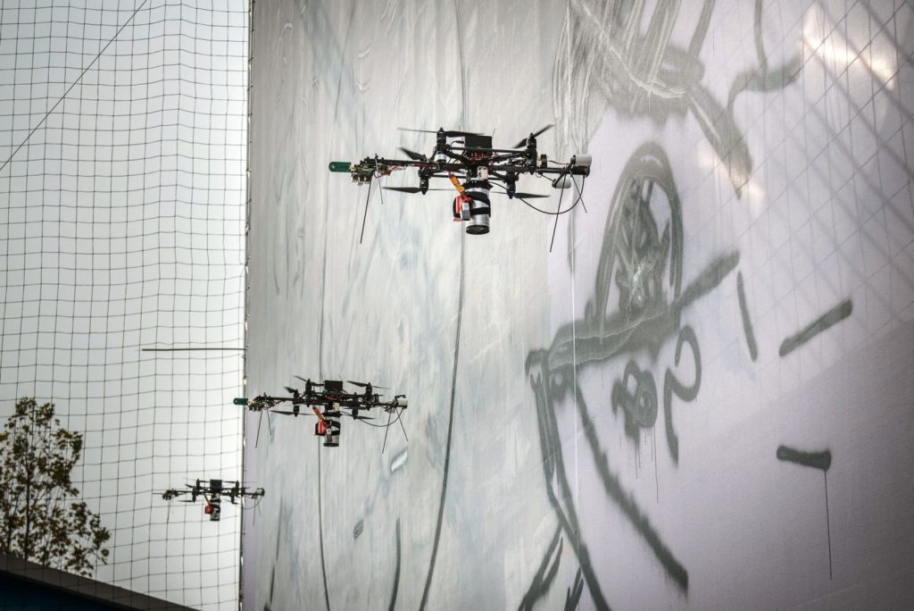 Un UFO a Torino. I droni diventano pittori nel progetto di Carlo Ratti