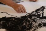 Vik Muniz, Flow Diptych, 2018, making of. Courtesy the artist & Ruinart